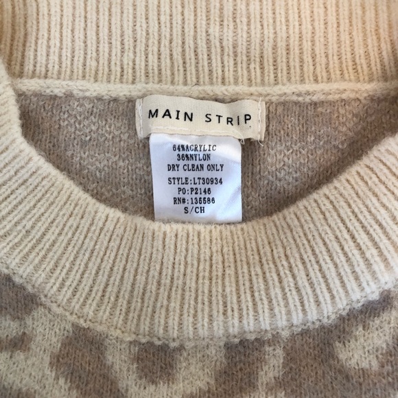 NWOT Animal Print Sweater - Picture 5 of 5